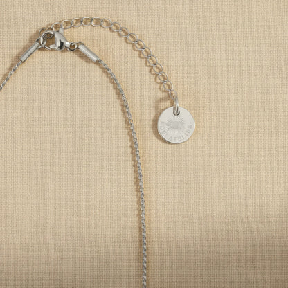Cuore Halskette silberfarben mit Karabinerverschluss, Verlängerungskette und EDELATELIER Logo-Anhänger
