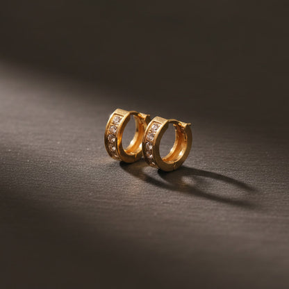 Lucia Creolen | 18 Karat vergoldet | Zirkonia | ca. 13 mm