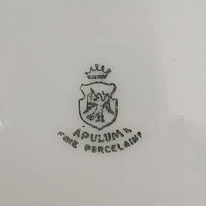 Detailaufnahme der authentischen Bodenmarke auf dem Porzellan zur Bestätigung der Echtheit und historischen Herkunft des Unikats.